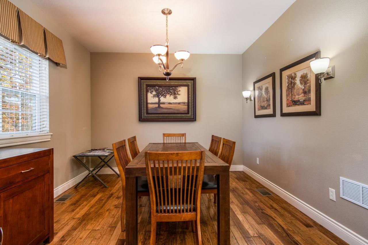 Two Bedroom Villa In The Heart Of Branson! מראה חיצוני תמונה