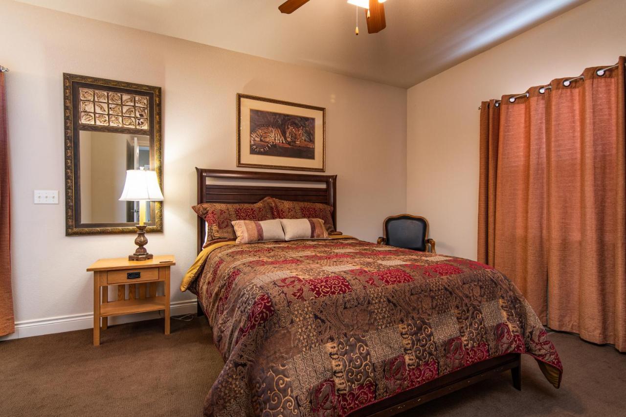 Two Bedroom Villa In The Heart Of Branson! מראה חיצוני תמונה