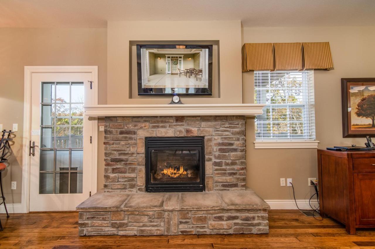 Two Bedroom Villa In The Heart Of Branson! מראה חיצוני תמונה